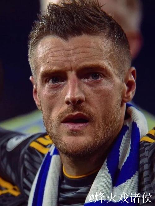 瓦尔迪38岁转战意甲，追梦之旅薪资缩减至莱斯特城的三分之一！